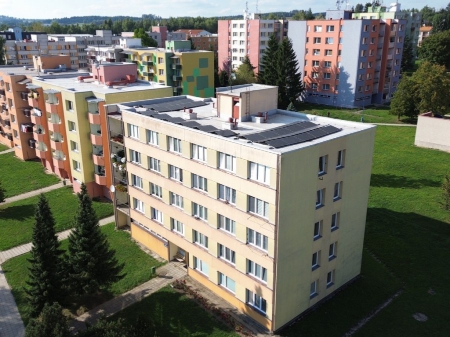 Fotovoltaika pro bytový dům Litoměřice - ikomunita